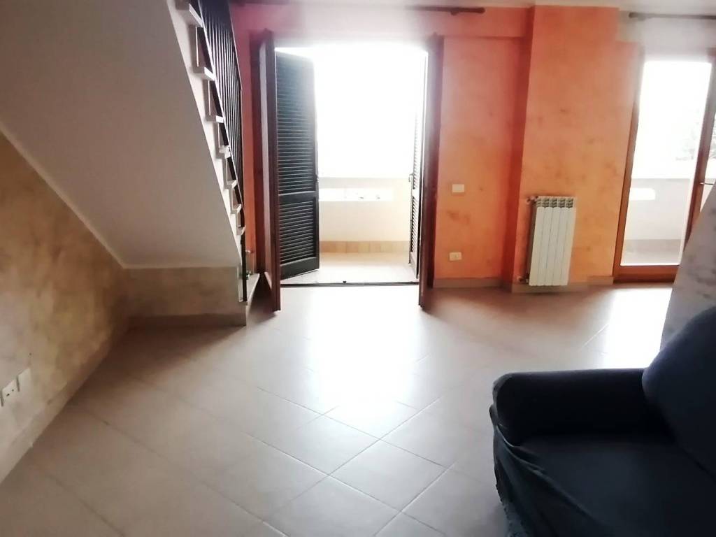 Appartamento a Guidonia montecelio in Via Giuliano Montelucci - Foto 3