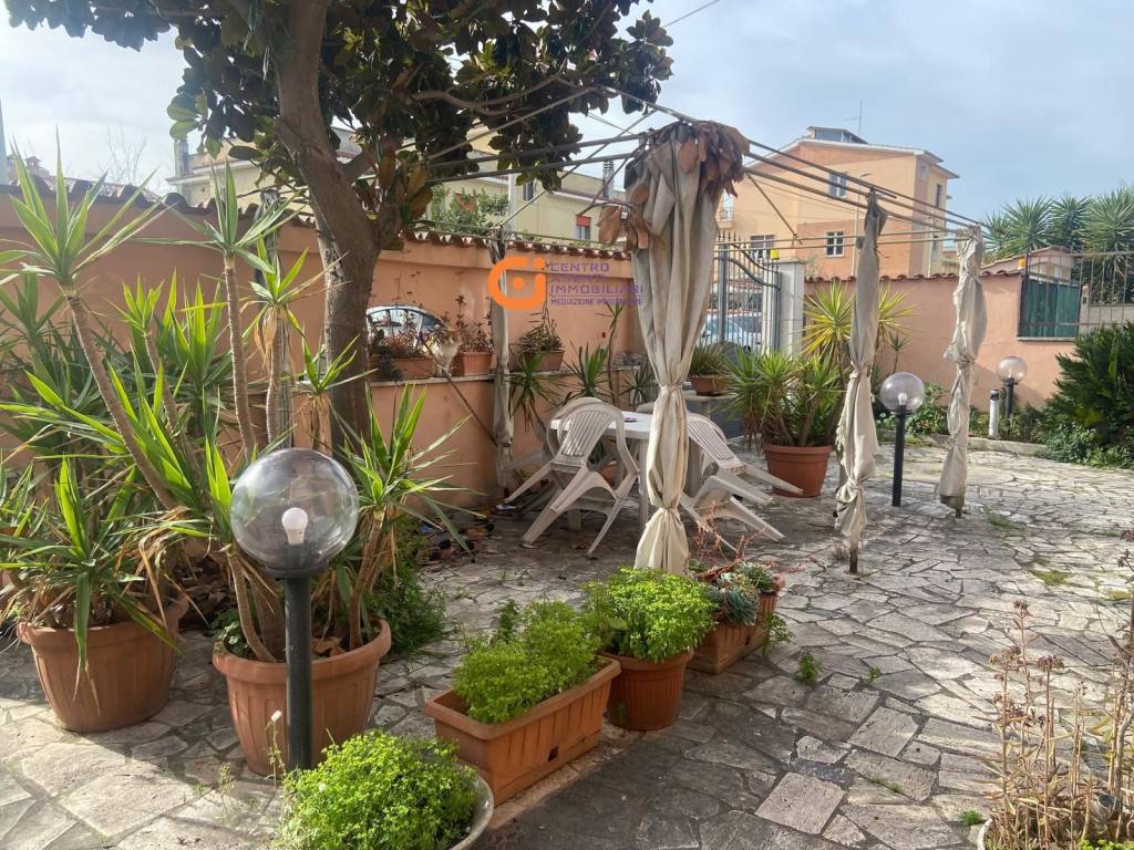 Appartamento a Tivoli in Via Evaristo Petrocchi - Foto 2