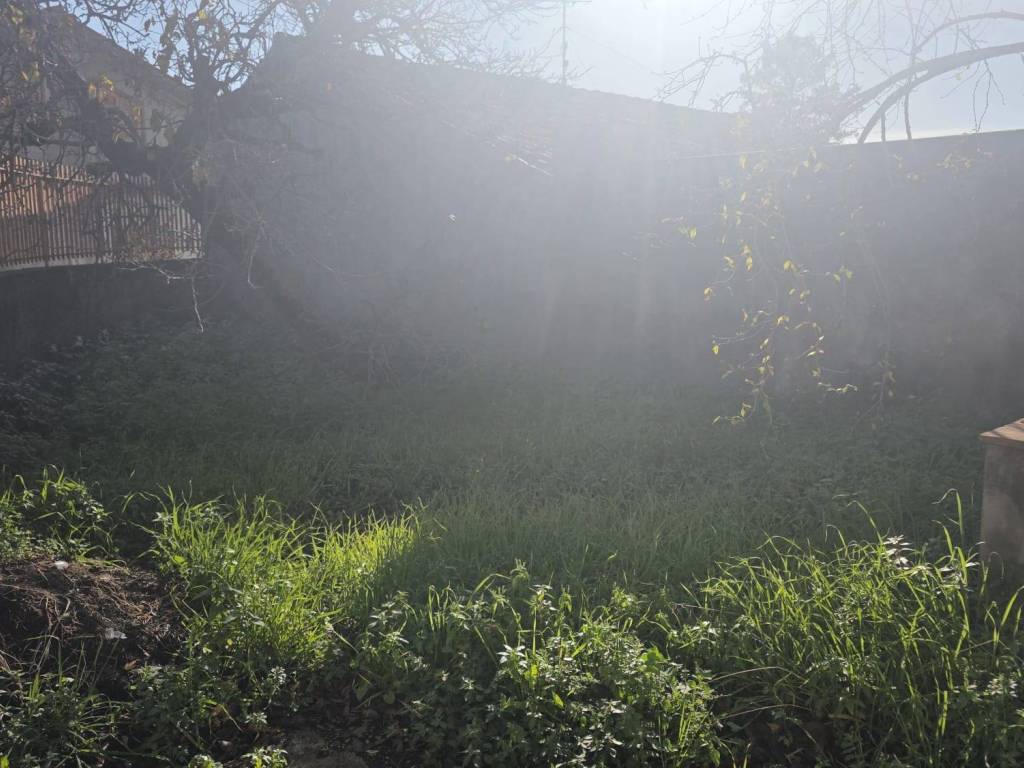 Casa indipendente a Santa venerina in Via Carroti - Foto 4