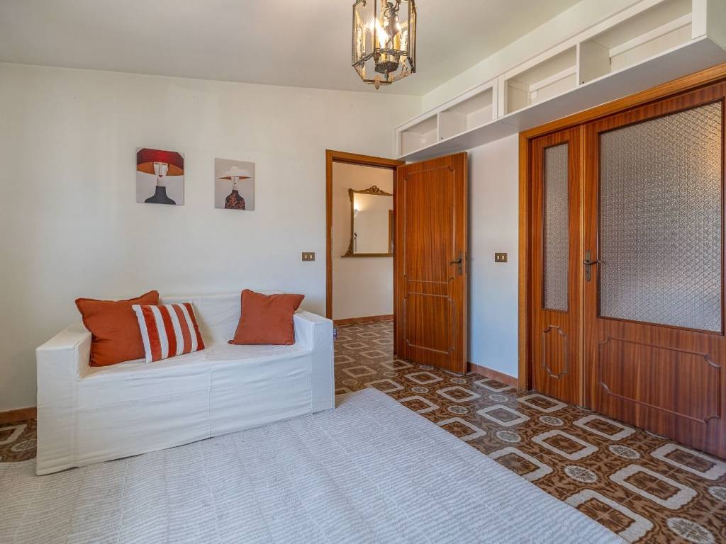 Appartamento a Riccione in Viale Cosenza, 3 - Foto 4