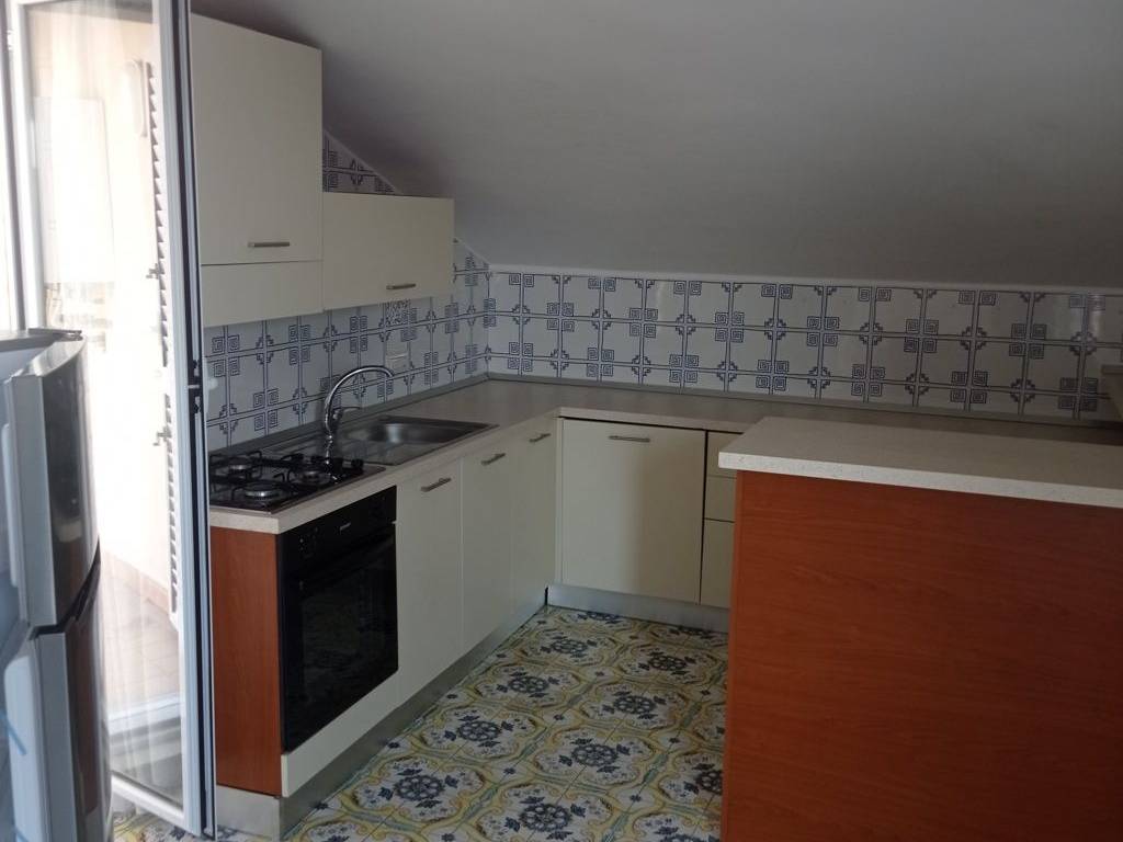 Attico / mansarda a Caserta in Via Giulio Antonio Acquaviva - Foto 3