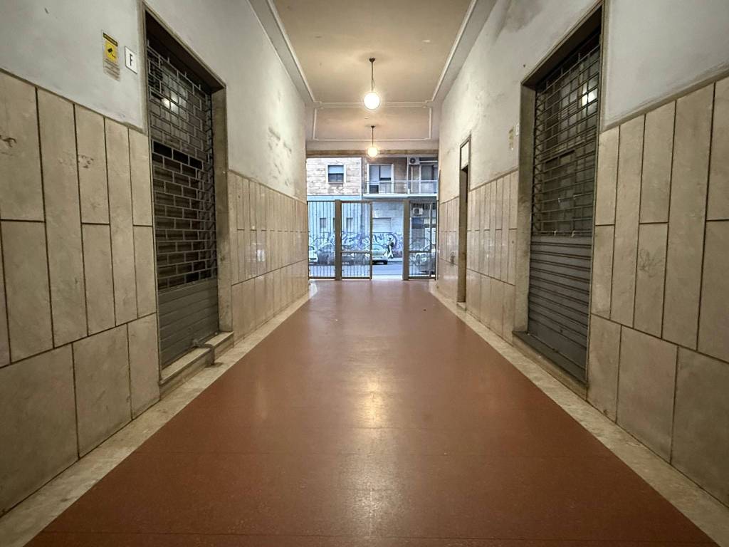 Immobile a Catania in Corso Martiri della Libertà - Foto 2