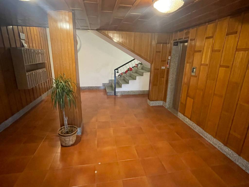 Appartamento a Cagliari in Via Baldassarre Castiglione - Foto 2
