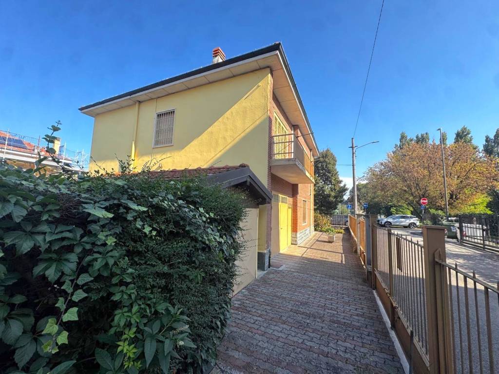 Appartamento a Binasco in Via Santa Maria, 14 - Foto 3