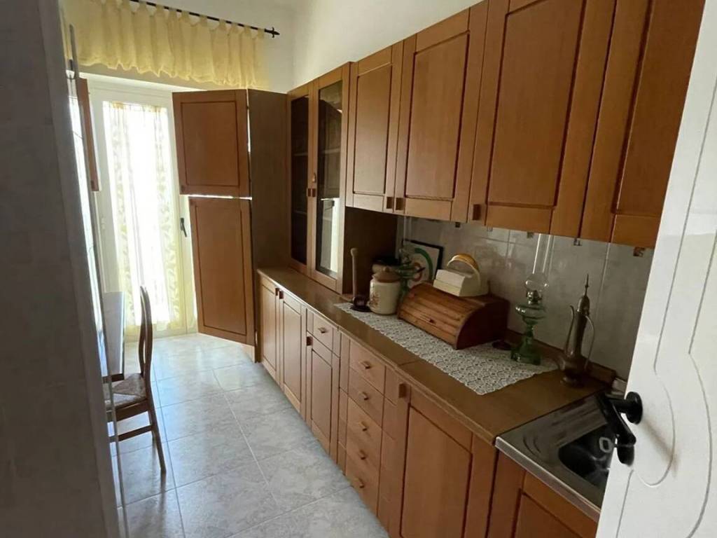Appartamento a Ceglie messapica in Viale Risorgimento No Number - Foto 2
