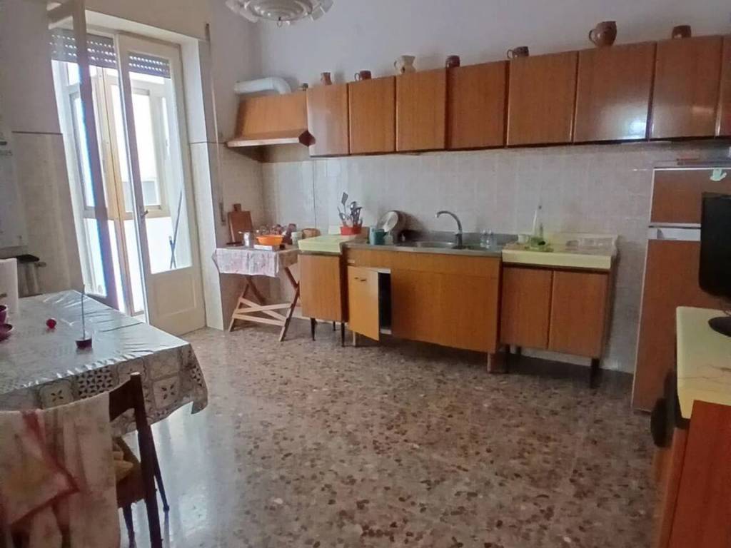 Appartamento a Ceglie messapica in Via Martina, 58 - Foto 5