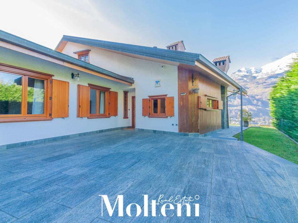 Villa a Barzio in Via Papa Giovanni XXIII, 11 - Foto 4