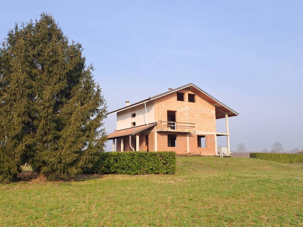 Villa a Bagnolo piemonte - Foto 2