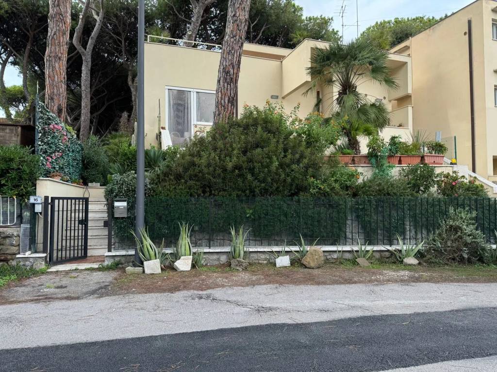 Villa a Grosseto in Via Cala Martina, 16 - Foto 3