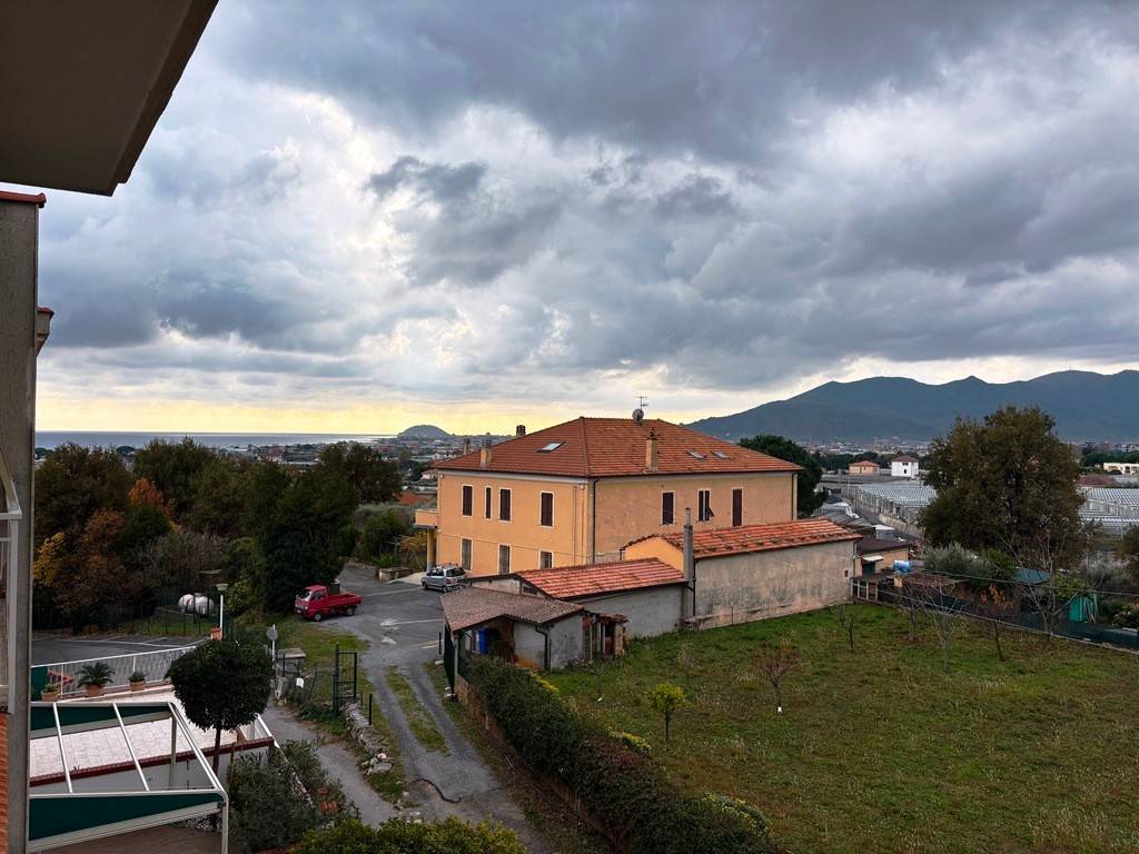 Appartamento a Ceriale in Via San Bernardo, 16 - Foto 2