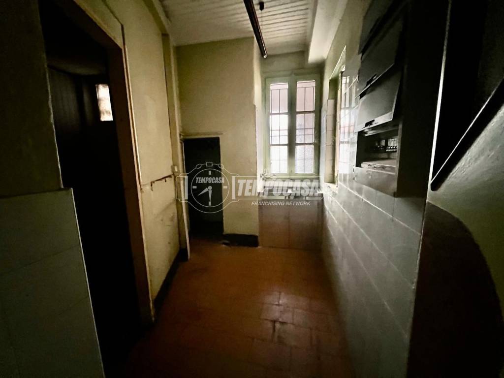 Immobile a Gerenzano in Piazza XXV Aprile - Foto 4