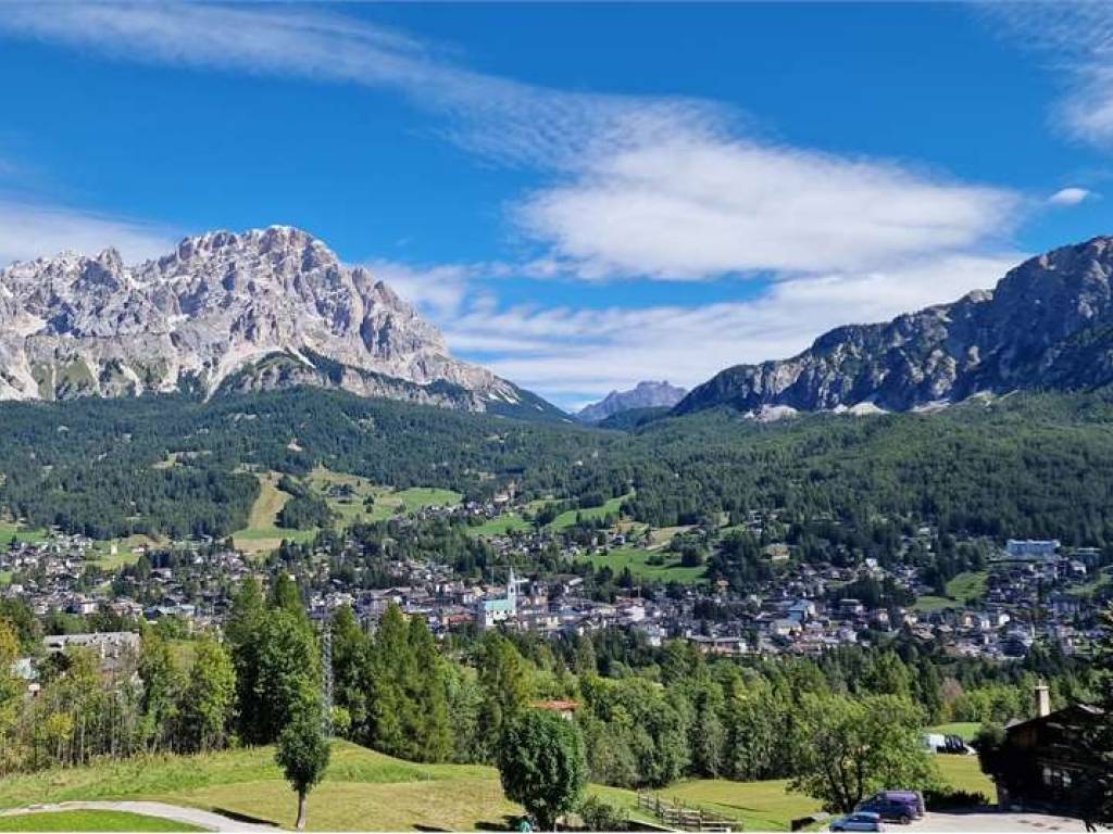 Box / garage a Cortina d'ampezzo in largo delle poste - Foto 4