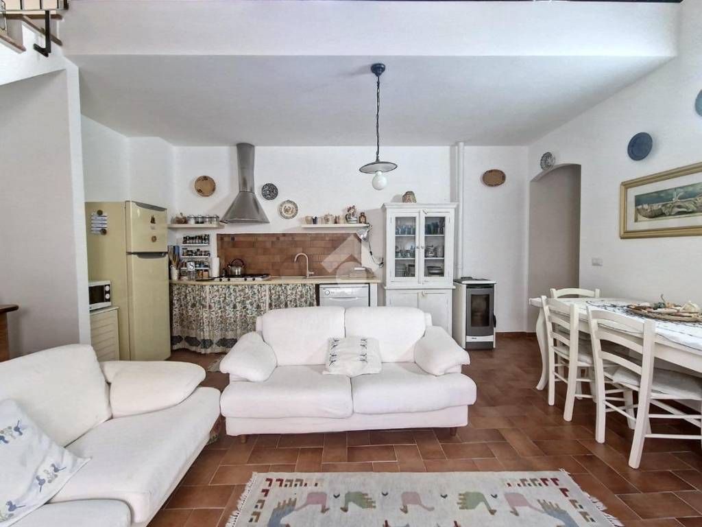 Appartamento a Castelsardo in Via Vittorio Veneto, 10 - Foto 4