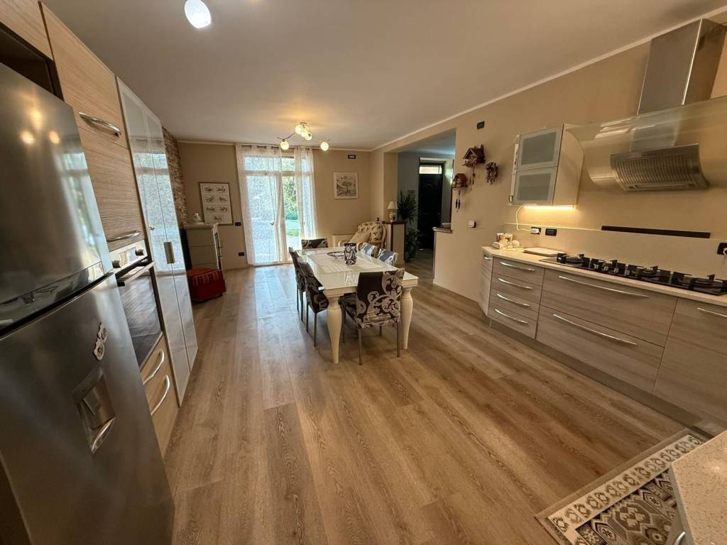 Casa indipendente a Calvisano in Via Calvisano - Foto 4