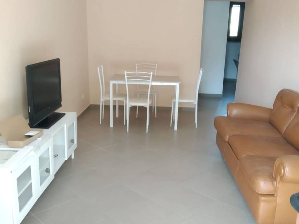 Appartamento a Borgaro torinese in Via Armando Diaz - Foto 2