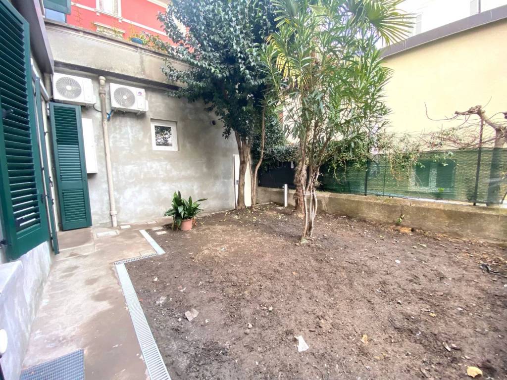 Appartamento a Como in Via Luciano Manara - Foto 3
