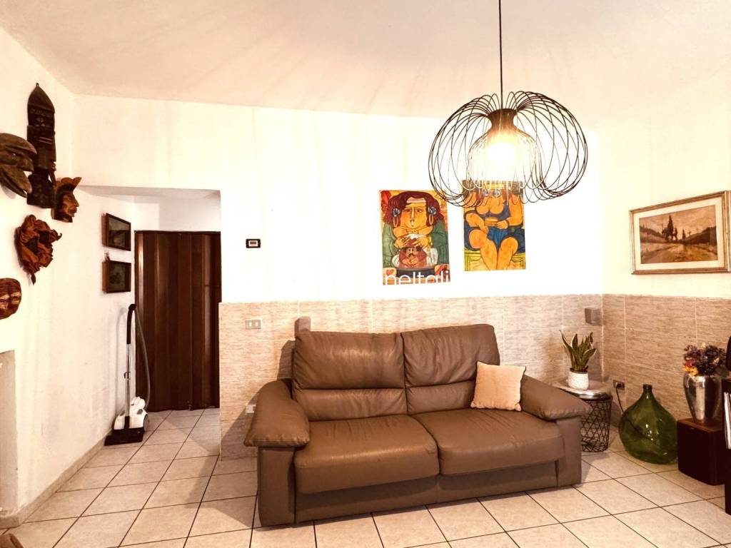 Casa indipendente a Prato in Via Bologna 500 prato, 24 - Foto 3
