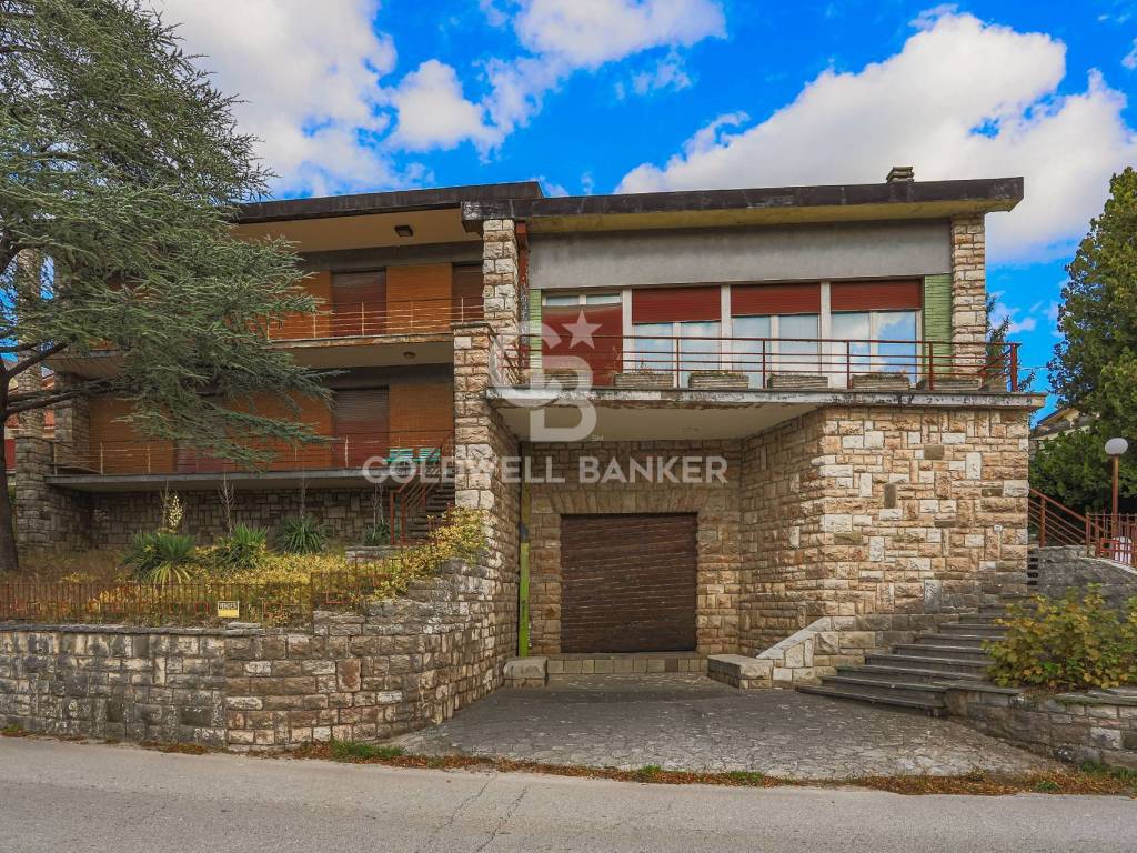 Villa a Cantiano in Via Martiri della resistenza - Foto 2
