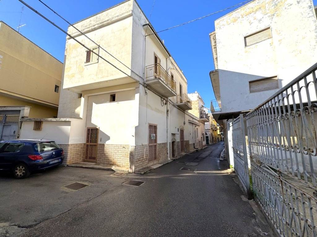 Casa indipendente a Triggiano in Via Torre Marinara - Foto 5