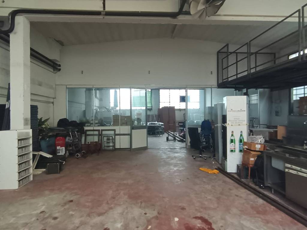 Immobile a Bareggio in Viale Alcide De Gasperi, 28 - Foto 2
