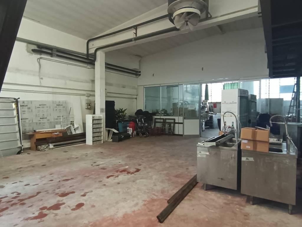 Immobile a Bareggio in Viale Alcide De Gasperi, 28 - Foto 4