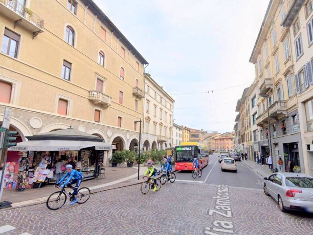 Appartamento a Bergamo in Piazza Pontida - Foto 2