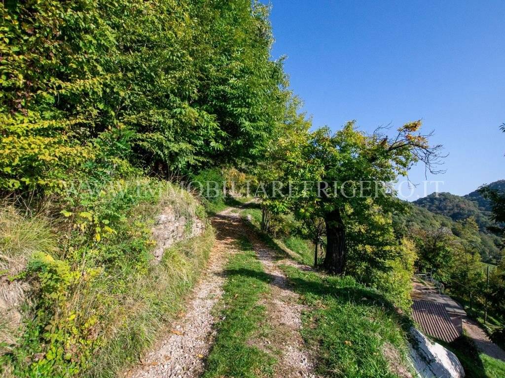 Casa indipendente a Caprino bergamasco in via Opreno - Foto 5