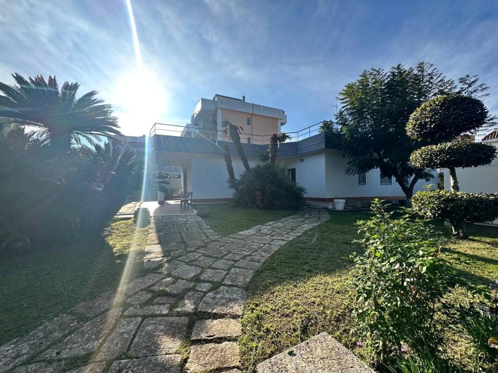 Villa a Bari in Via Taranto - Foto 3