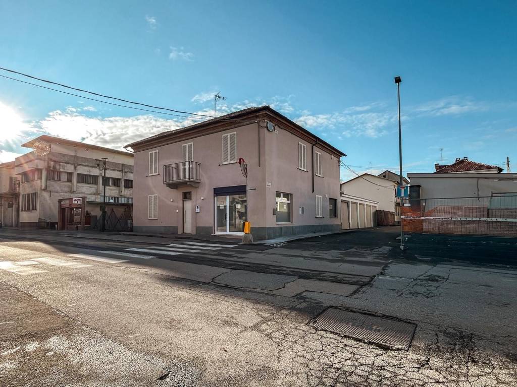 Immobile a San damiano d'asti in Corso Roma - Foto 2