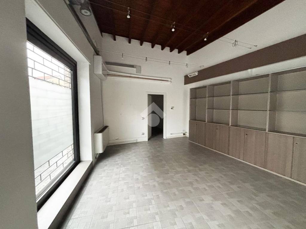 Immobile a Lecco in Corso Carlo Alberto, 36 - Foto 4