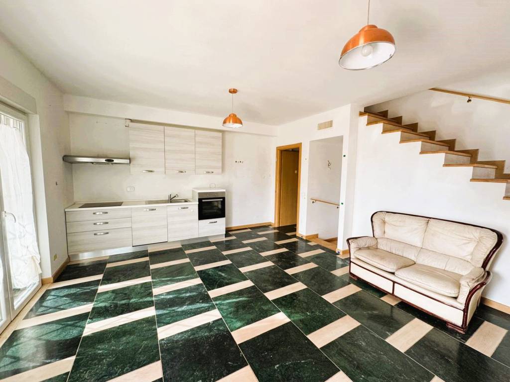 Villa a Ardea in Via della Caffarella - Foto 5