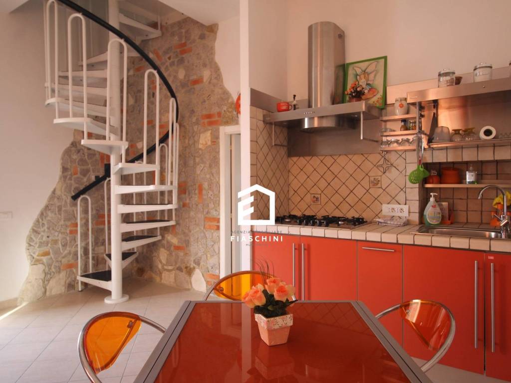 Appartamento a Guardea in Via Giosuè Carducci - Foto 2