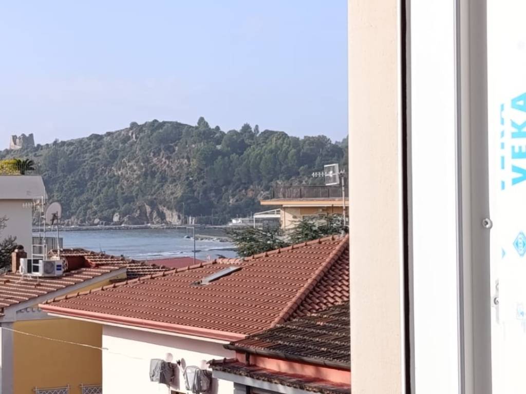 Appartamento a Minturno in Via Guglielmo Capolino, 24 - Foto 2