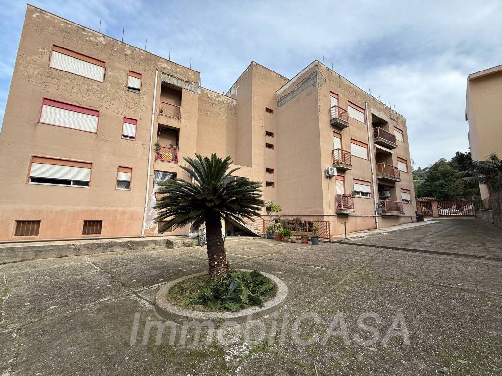 Appartamento a Torregrotta in Viale Europa, 242 - Foto 2