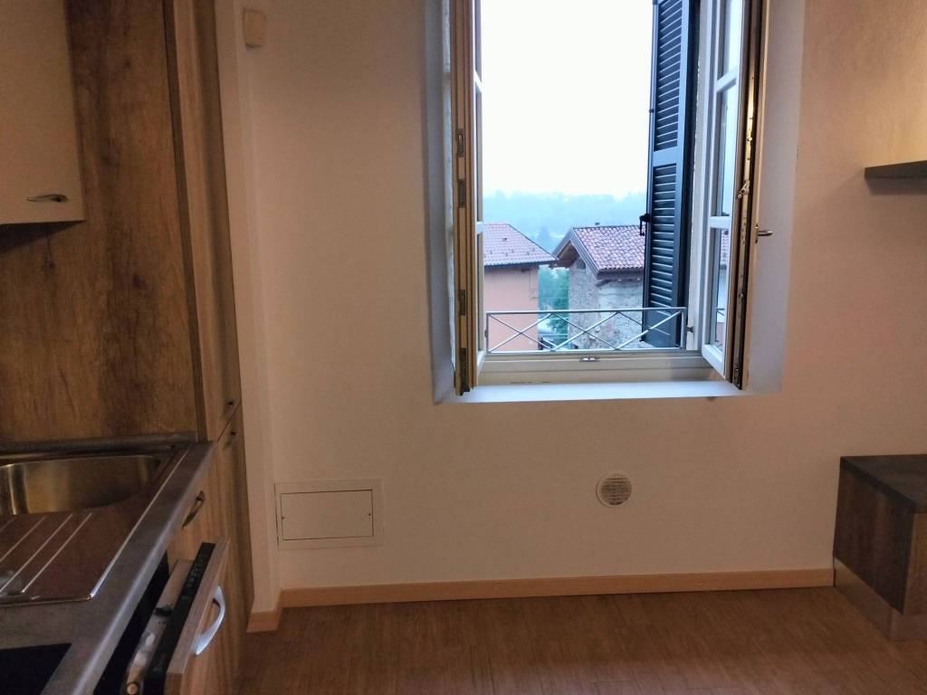 Appartamento a Barzago in Via Mansueto Pirotta - Foto 4