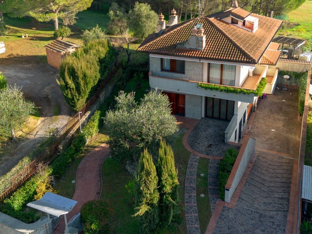 Villa a Vinci in V. Pietro Grocco, 126 - Foto 2
