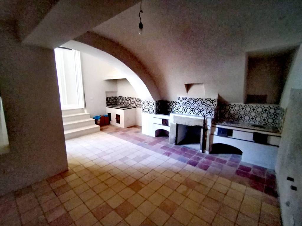 Casa indipendente a Caporciano in Corso Vittorio Emanuele - Foto 4