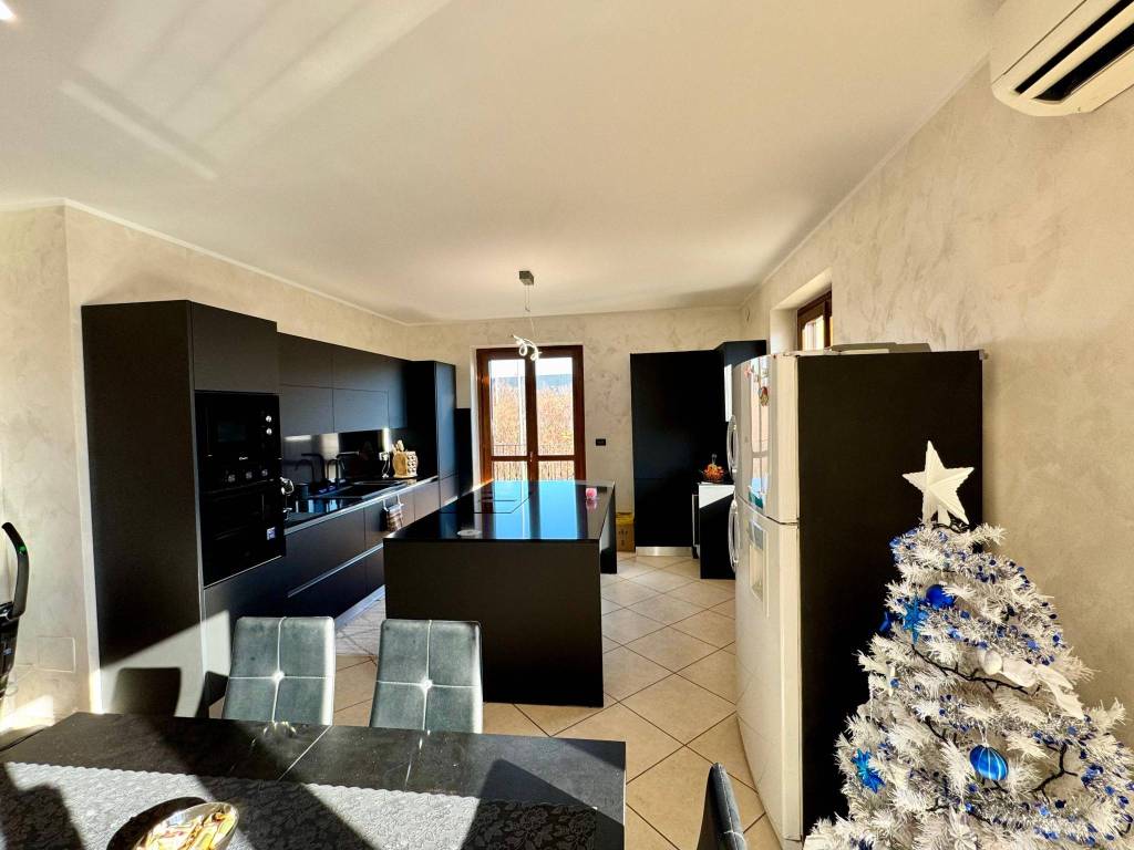 Appartamento a Piossasco in Via Pellice, 16 - Foto 4