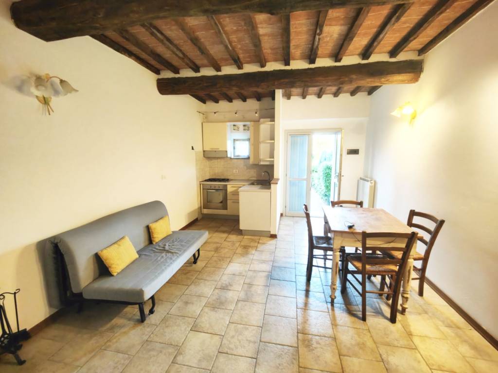 Appartamento a Castelnuovo berardenga in Via Roma - Foto 2