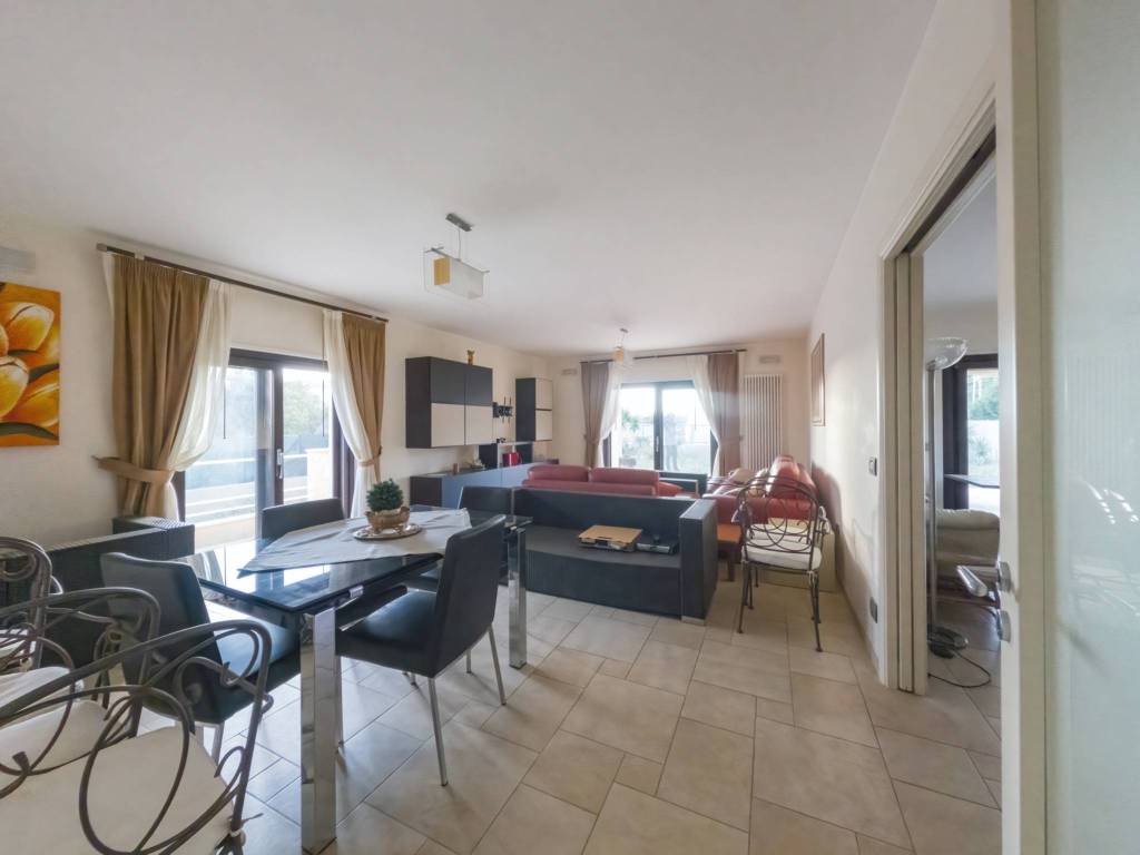 Villa a Crotone in Via delle Orchidee, 18 - Foto 3