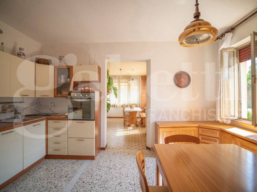 Appartamento a Perugia in Strada dei Conservoni, 5d - Foto 5