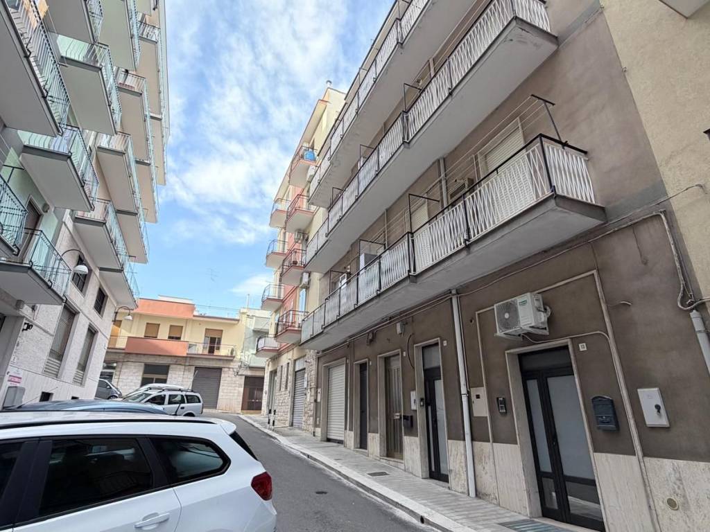 Appartamento a Putignano in Via Domenico Campanella, 12 - Foto 4