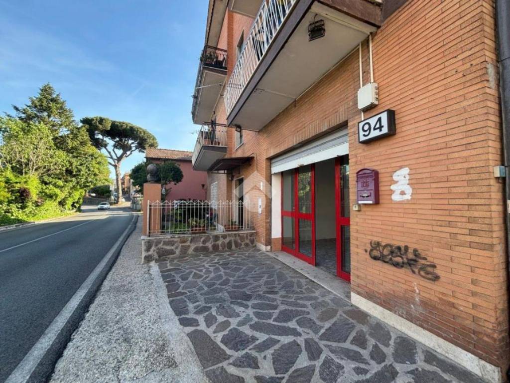 Appartamento a Castelnuovo di porto in VIA FLAMINIA, 94 - Foto 2