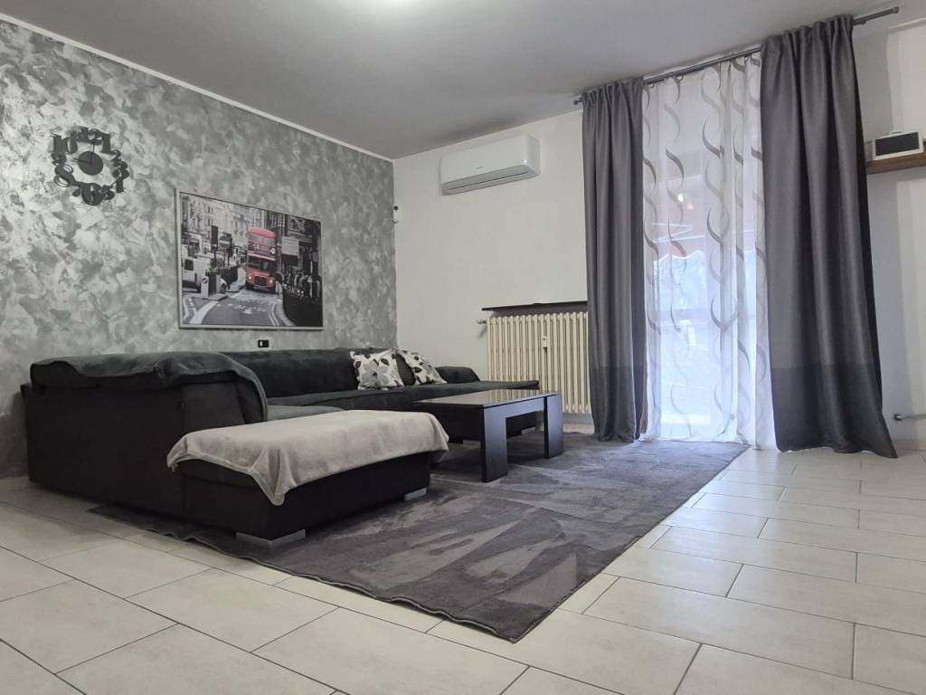 Appartamento a Capriate san gervasio in Via Vittorio Veneto, 36 - Foto 2