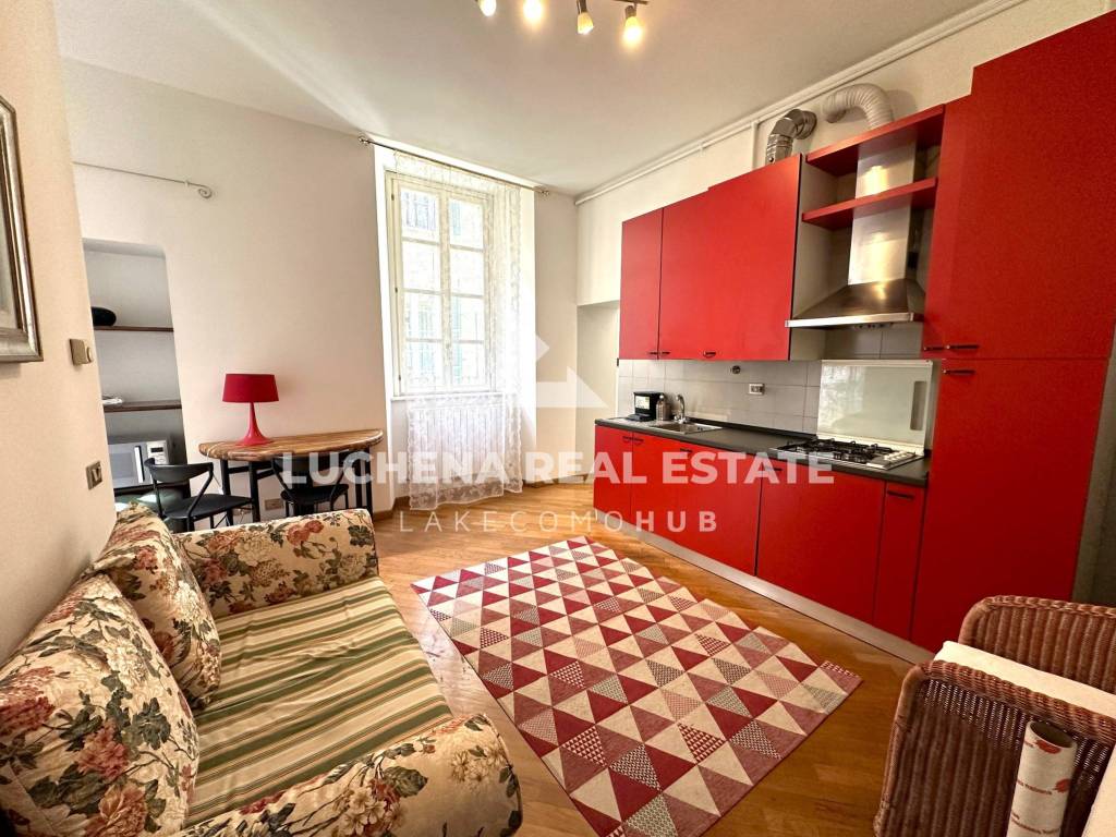 Appartamento a Como in Piazza Alessandro Volta, 31 - Foto 3