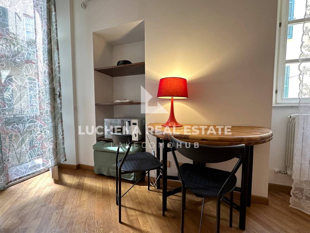 Appartamento a Como in Piazza Alessandro Volta, 31 - Foto 4