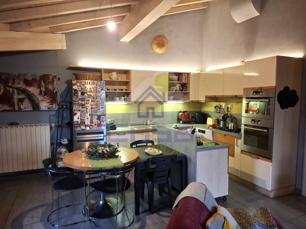 Appartamento a Castelvetro piacentino in VIA P. BONOMI - Foto 3