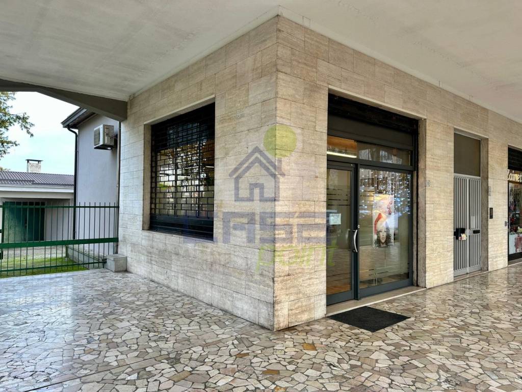 Immobile a Pizzighettone in piazza della repubblica 1 - Foto 4