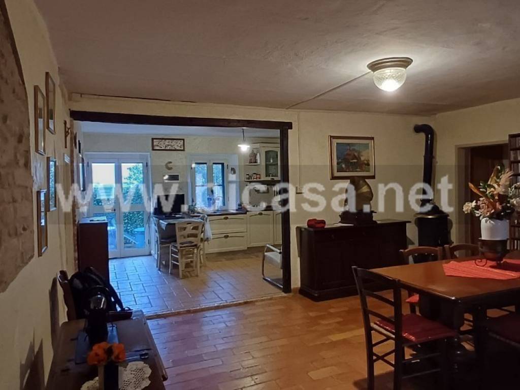 Rustico / casale a Montefelcino in strada pieve - Foto 4