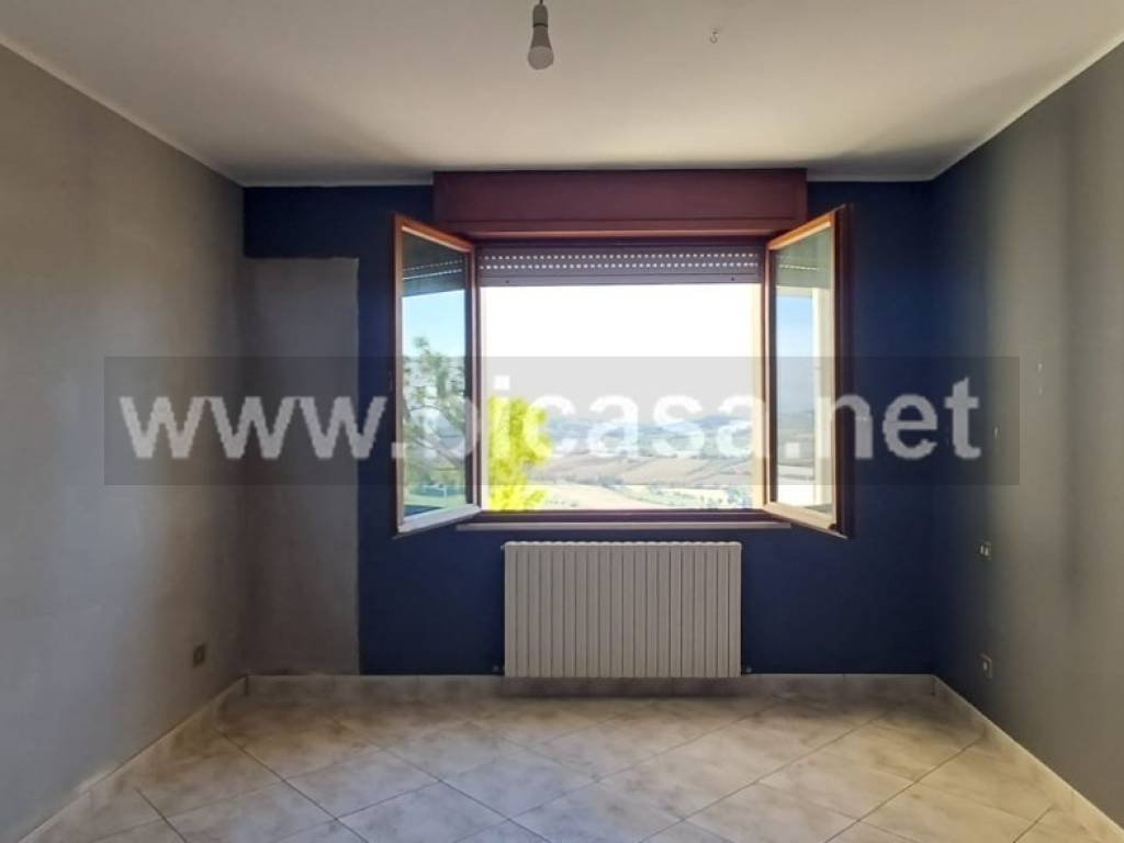 Villa a Mombaroccio in via della celletta - Foto 4